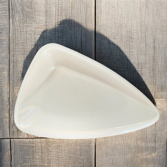 Vintage American Standard Tan Glazed Triangle Ashtray Dish Houseware Marked VTG - Picture 1 of 14